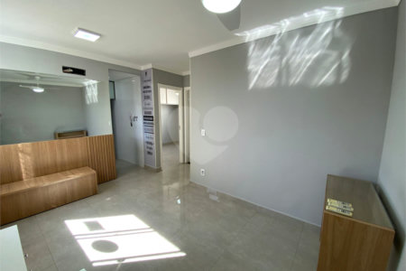 Apartamento à venda com 2 quartos em Glória, Várzea Grande, MT