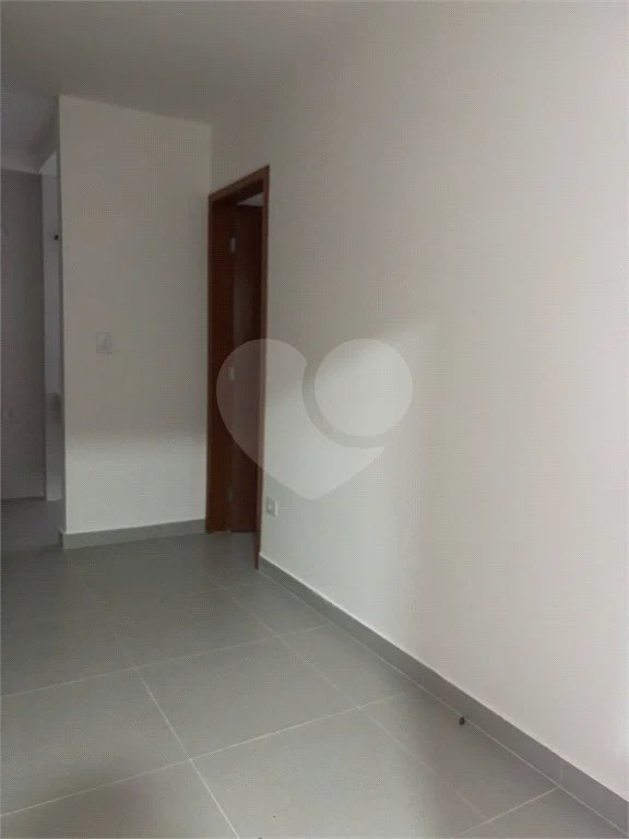 Casa à venda com 2 quartos, sendo 1 suíte, no condomínio Maracujas, São Paulo - SP