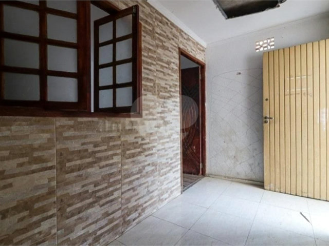 Sobrado à venda ou para alugar com 3 quartos em Vila Mariana, São Paulo, SP