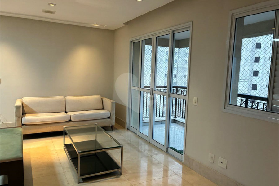Apartamento à venda com 3 quartos, sendo 1 suíte, em Vila Guilherme, São Paulo, SP