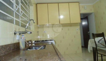 Sobrado à venda com 3 quartos, sendo 1 suíte, em Parque Edu Chaves, São Paulo, SP