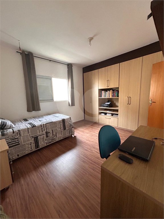 Casa à venda com 3 quartos, sendo 1 suíte,  no condomínio Jardim Europa, Mogi das Cruzes - SP