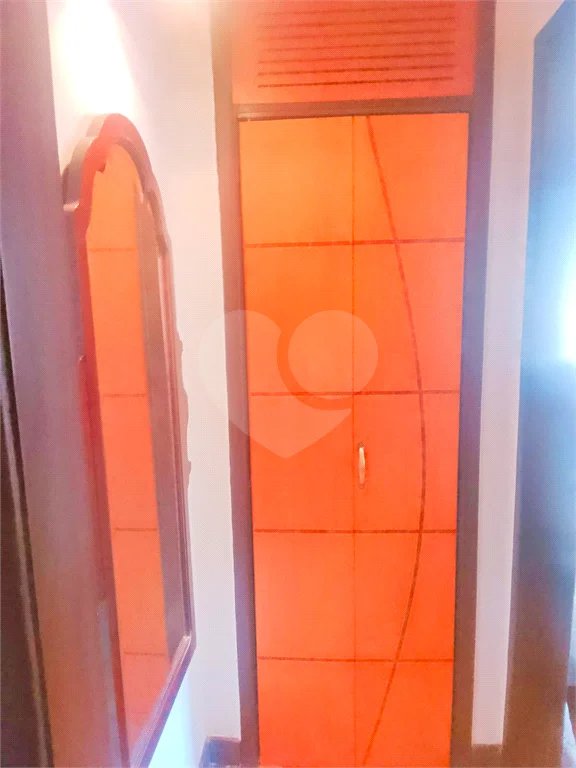 Apartamento na Consolação com 2 quartos, varanda, sem vaga.