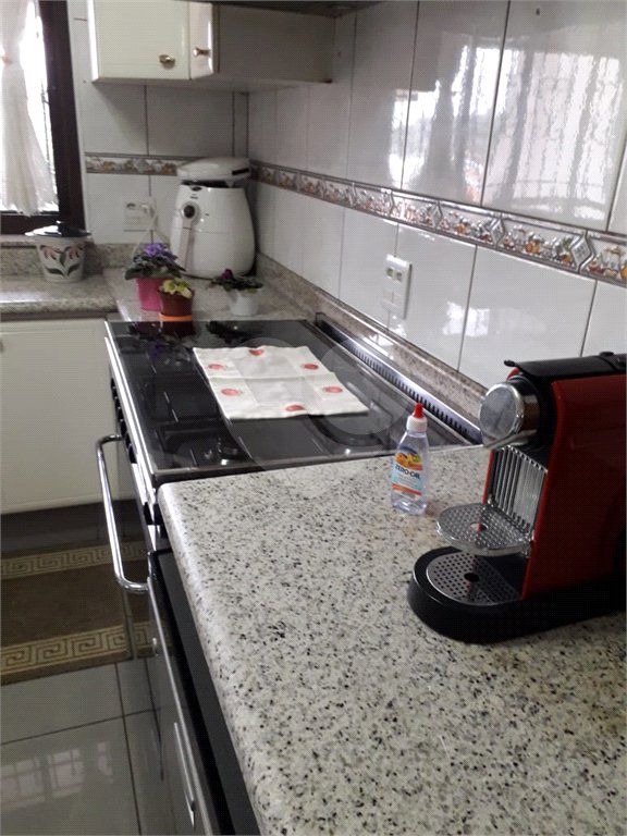 Sobrado à venda com 4 quartos, sendo 1 suíte, em Tremembé, São Paulo, SP