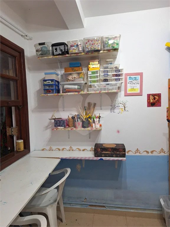 Sobrado à venda com 3 quartos, sendo 1 suíte, em Vila Irmãos Arnoni, São Paulo, SP