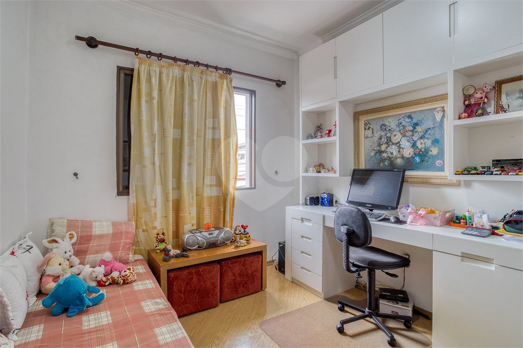 Casa de Vila à venda com 4 quartos, sendo 2 suítes, em Granja Julieta, São Paulo, SP