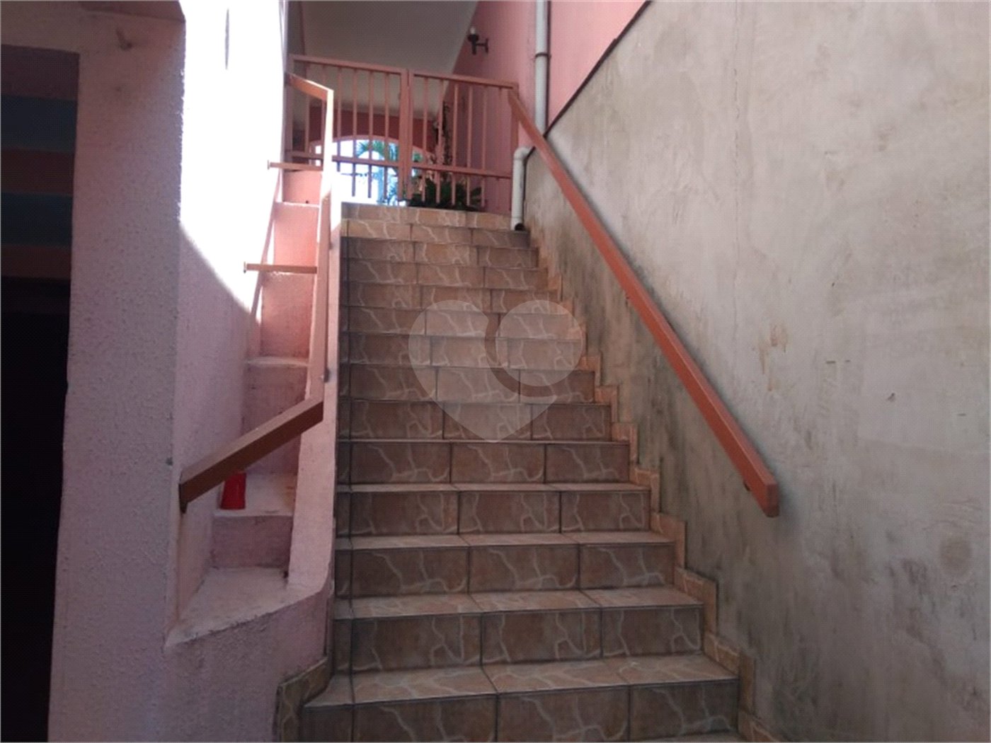 Sobrado à venda com 5 quartos, sendo 2 suítes, em Vila Rosália, Guarulhos, SP