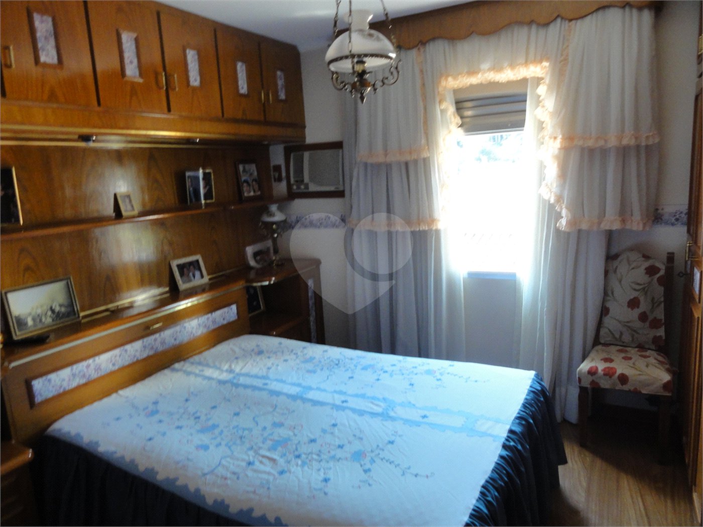 Sobrado à venda com 6 quartos, sendo 4 suítes, em Tremembé, São Paulo, SP