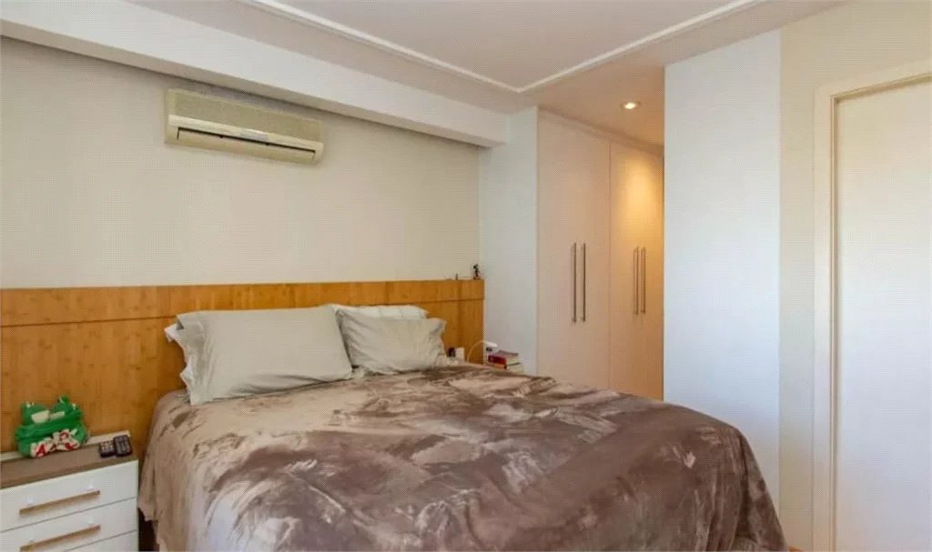 Apartamento à venda com 3 suítes em Paraíso do Morumbi, São Paulo, SP