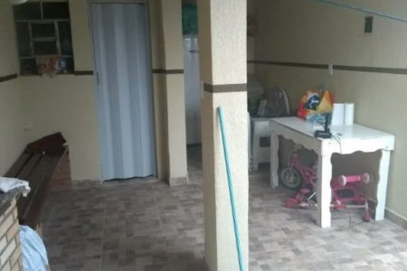 Sobrado à venda com 2 quartos em Jardim Monte Alegre, São Paulo, SP