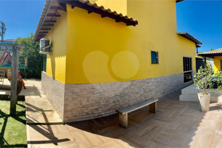 Casa à venda com 3 quartos, sendo 1 suíte,  em São José, Armação dos Búzios, RJ