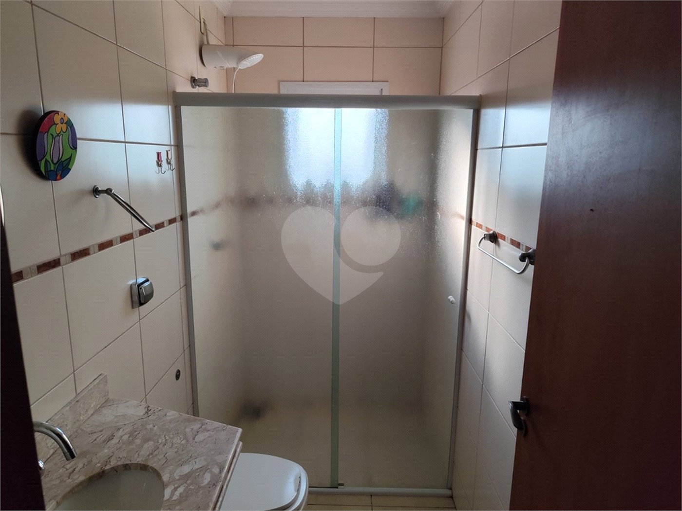 Sobrado à venda com 3 quartos, sendo 2 suítes, em Vila Romão, Salto, SP
