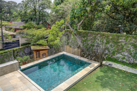 Casa à venda com 3 suítes em Alto da Boa Vista, São Paulo, SP