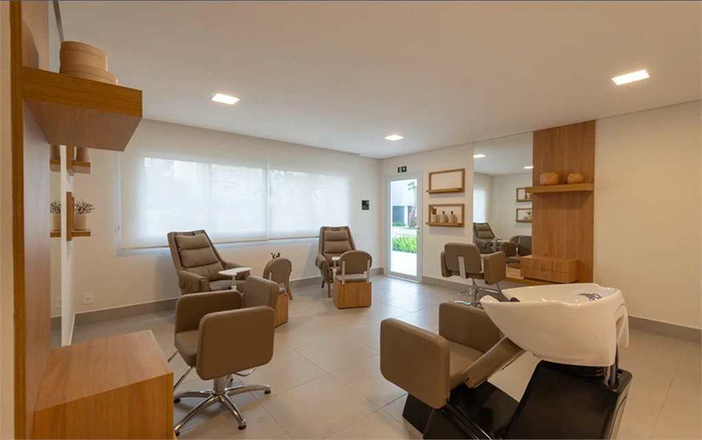 Apartamento à venda com 3 quartos, sendo 2 suítes,  em Jardim Caboré, São Paulo, SP