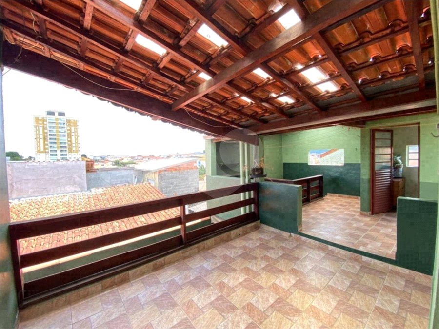 Casa à venda com 4 quartos, sendo 2 suítes, em Parque Santana, Mogi das Cruzes, SP
