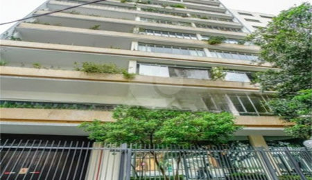 Apartamento à venda com 3 quartos, sendo 2 suítes,  em Pinheiros, São Paulo, SP