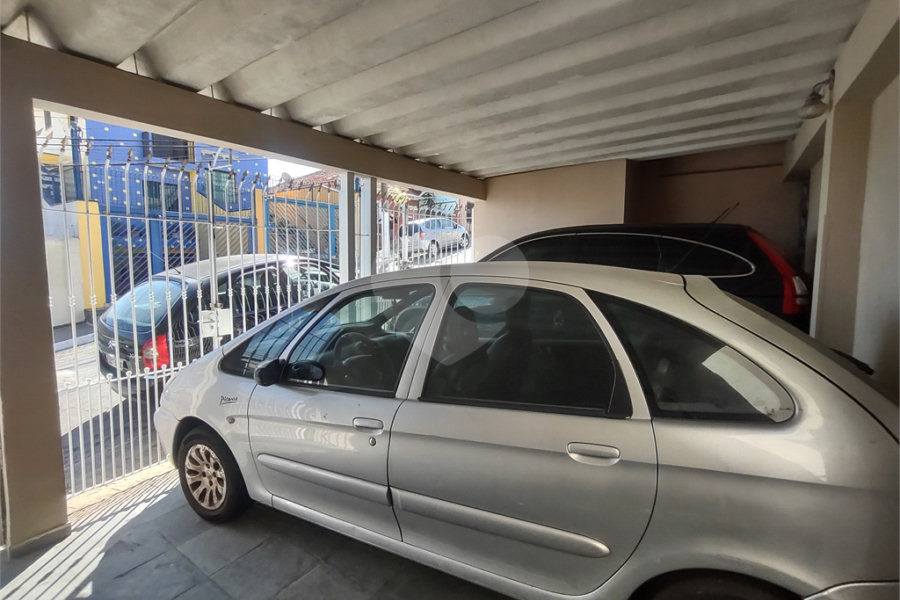 Sobrado à venda com 3 quartos em Vila Santa Clara, São Paulo, SP