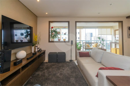 Apartamento à venda com 1 suíte em Campo Belo, São Paulo, SP