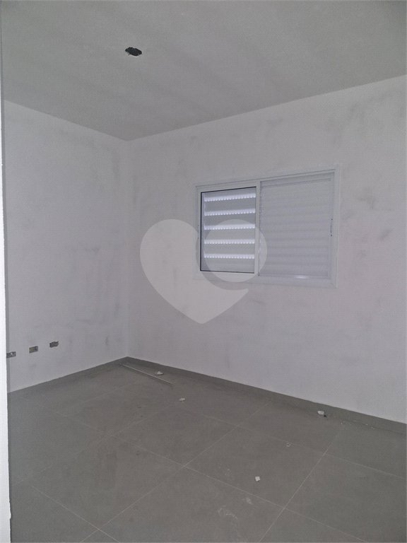 Casa à venda com 3 quartos, sendo 1 suíte,  em Jardim das Flores, Suzano, SP