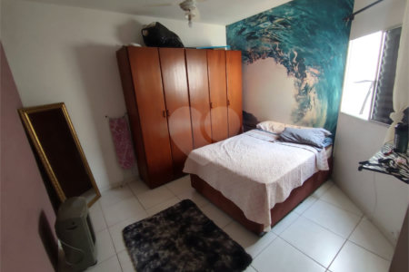 Casa à venda com 2 quartos em Vila São Paulo, Mogi das Cruzes, SP