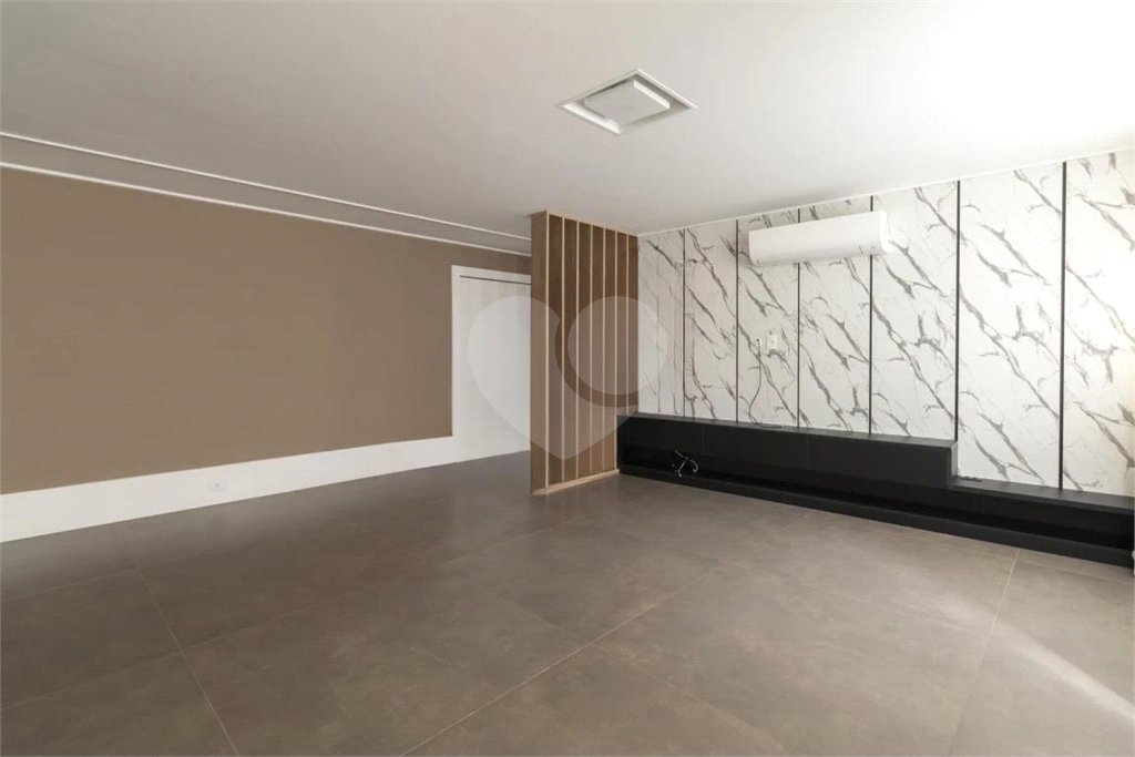 Apartamento à venda com 4 quartos, sendo 1 suíte, em Liberdade, São Paulo, SP