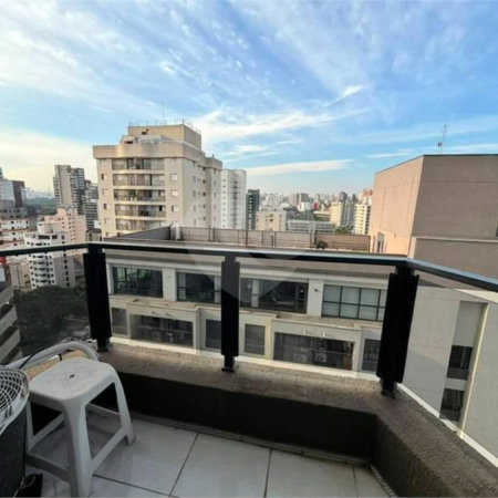 Apartamento com 1 dormitório com 1 vaga de garagem