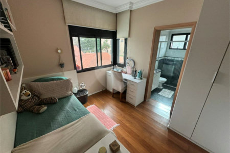 Apartamento à venda com 4 suítes em Água Fria, São Paulo, SP