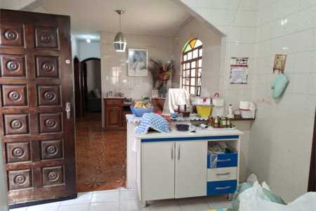 Casa à venda com 3 quartos em Jardim Pacaembu, Jundiaí, SP