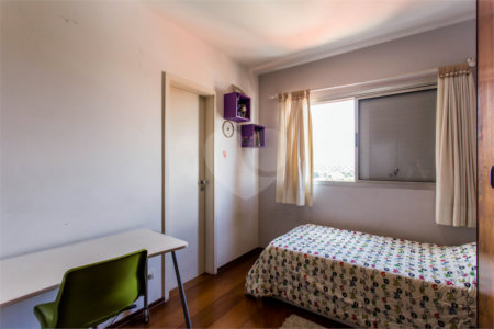 Apartamento à venda com 4 quartos, sendo 3 suítes, em Jardim Londrina, São Paulo, SP