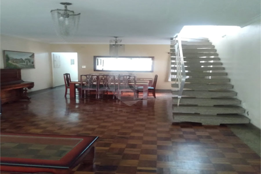 Sobrado à venda com 4 quartos em Casa Verde, São Paulo, SP