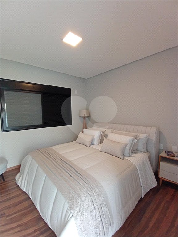 Casa à venda com 4 quartos, sendo 3 suítes,  no condomínio Alphaville Nova Esplanada 3, Votorantim - SP