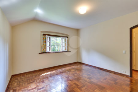 Casa Térrea à venda com 3 quartos em Alto da Boa Vista, São Paulo, SP