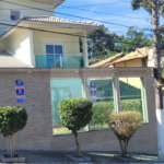 Sobrado à venda com 4 quartos, sendo 2 suítes, em Vila Irmãos Arnoni, São Paulo, SP