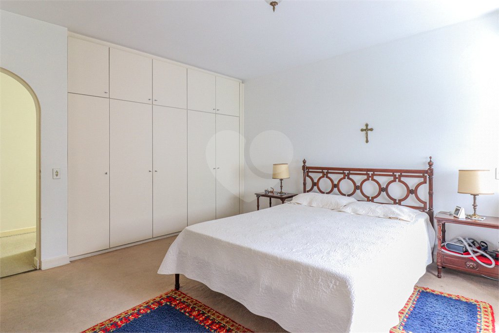 Apartamento à venda com 4 quartos, sendo 2 suítes, em Jardim Paulista, São Paulo, SP