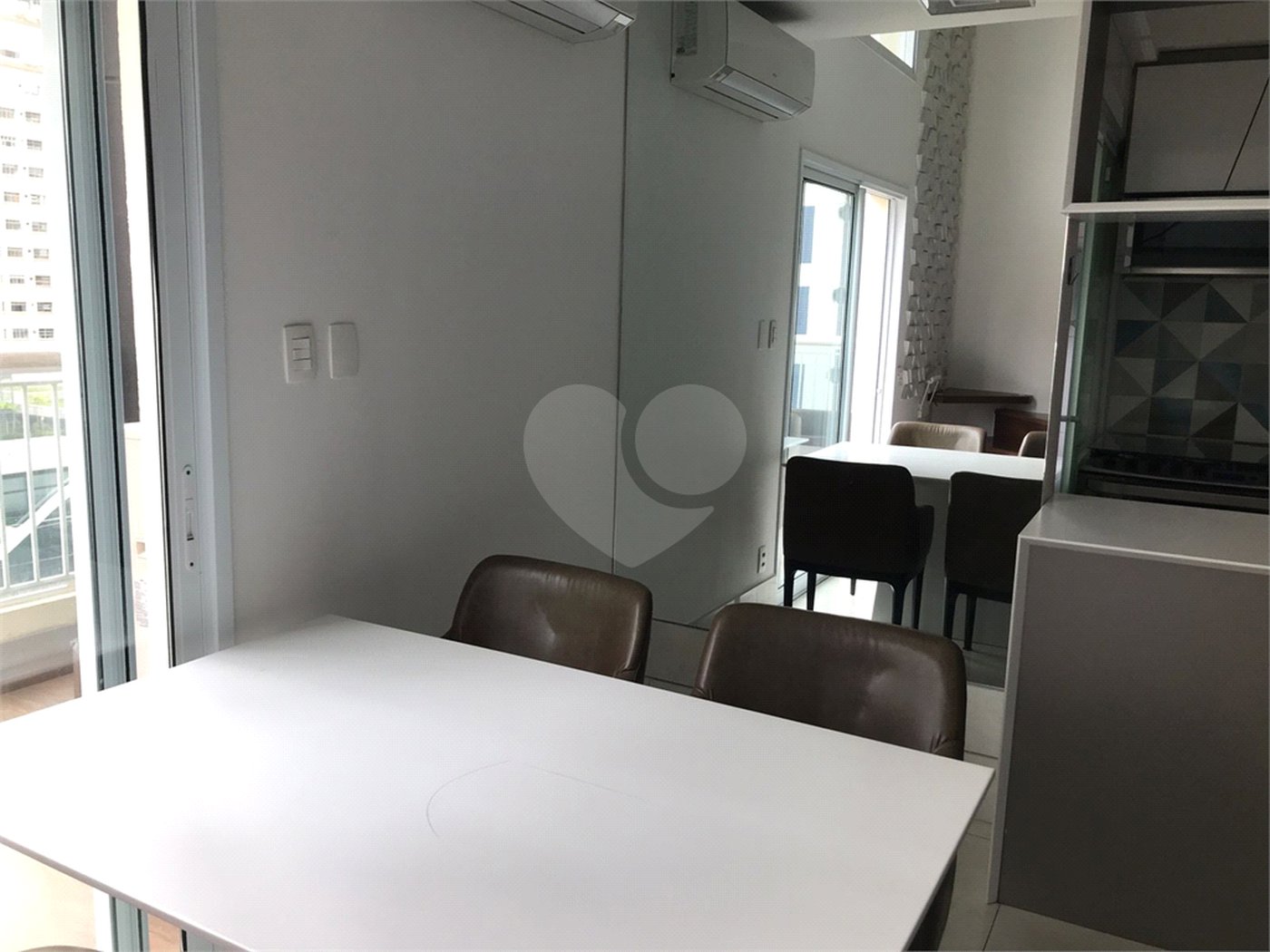 Apartamento à venda com 1 suíte em Vila Nova Conceição, São Paulo, SP