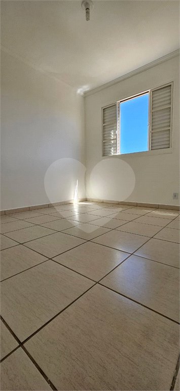 Apartamento a venda no Residencial Aline