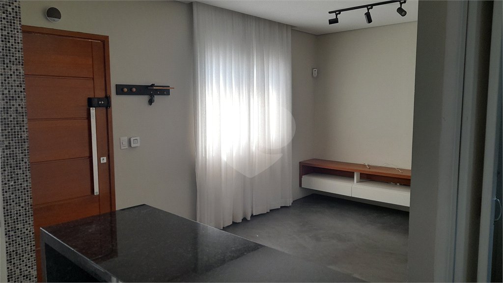 Casa à venda com 2 suítes no condomínio Residencial Matos, São Paulo - SP