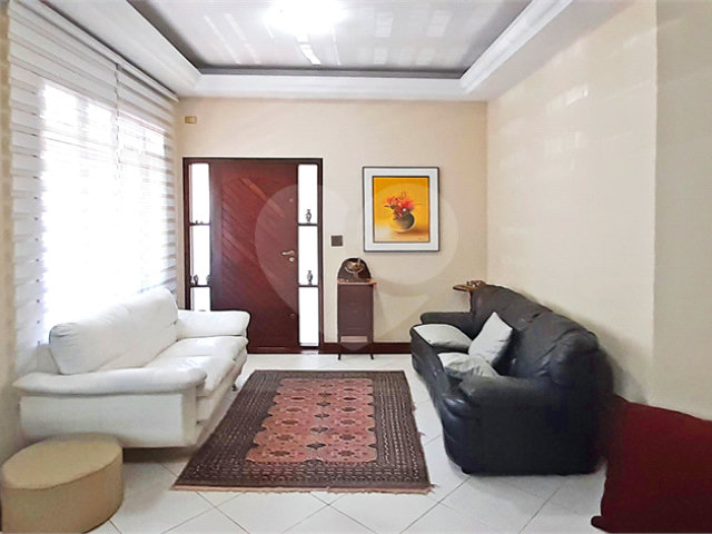 Casa à venda com 4 quartos, sendo 2 suítes,  em Planalto Paulista, São Paulo, SP