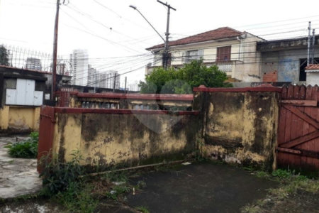 Casa Térrea à venda com 4 quartos em Chora Menino, São Paulo, SP