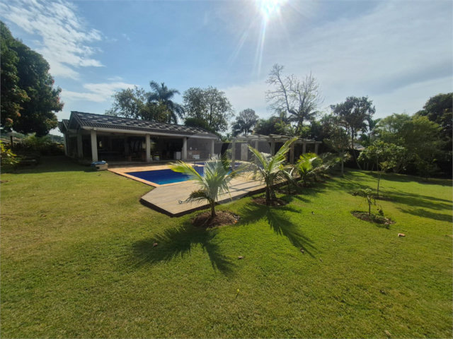 Casa Térrea à venda ou para alugar com 4 suítes em Jardim Paulista, Atibaia, SP