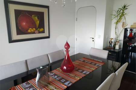 Apartamento à venda com 4 suítes em Jardim Marajoara, São Paulo, SP