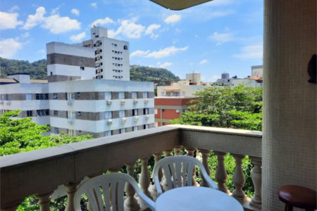 Apartamento com 2 dormitórios à venda, 70 m² por R$ 290.000,00 - Jardim São Miguel - Guarujá/SP