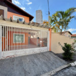 Sobrado à venda com 3 quartos, sendo 1 suíte, em Campo Grande, São Paulo, SP