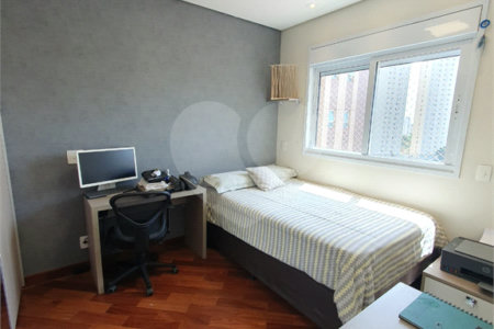 Apartamento à venda com 4 quartos, sendo 3 suítes, em Vila Santo Estevão, São Paulo, SP