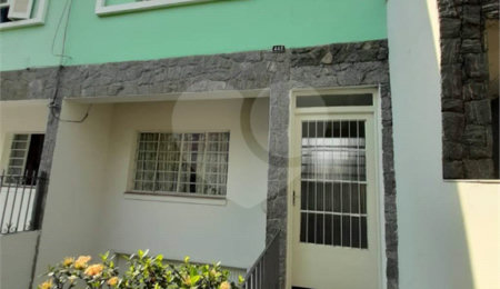 Sobrado à venda com 3 quartos, sendo 1 suíte,  em Santana, São Paulo, SP