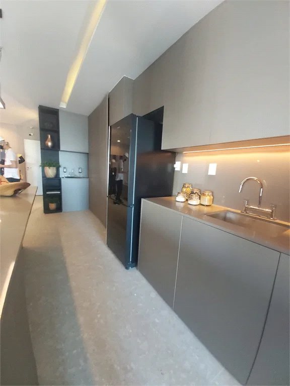 Apartamento à venda com 3 suítes em Jardim das Acácias, São Paulo, SP