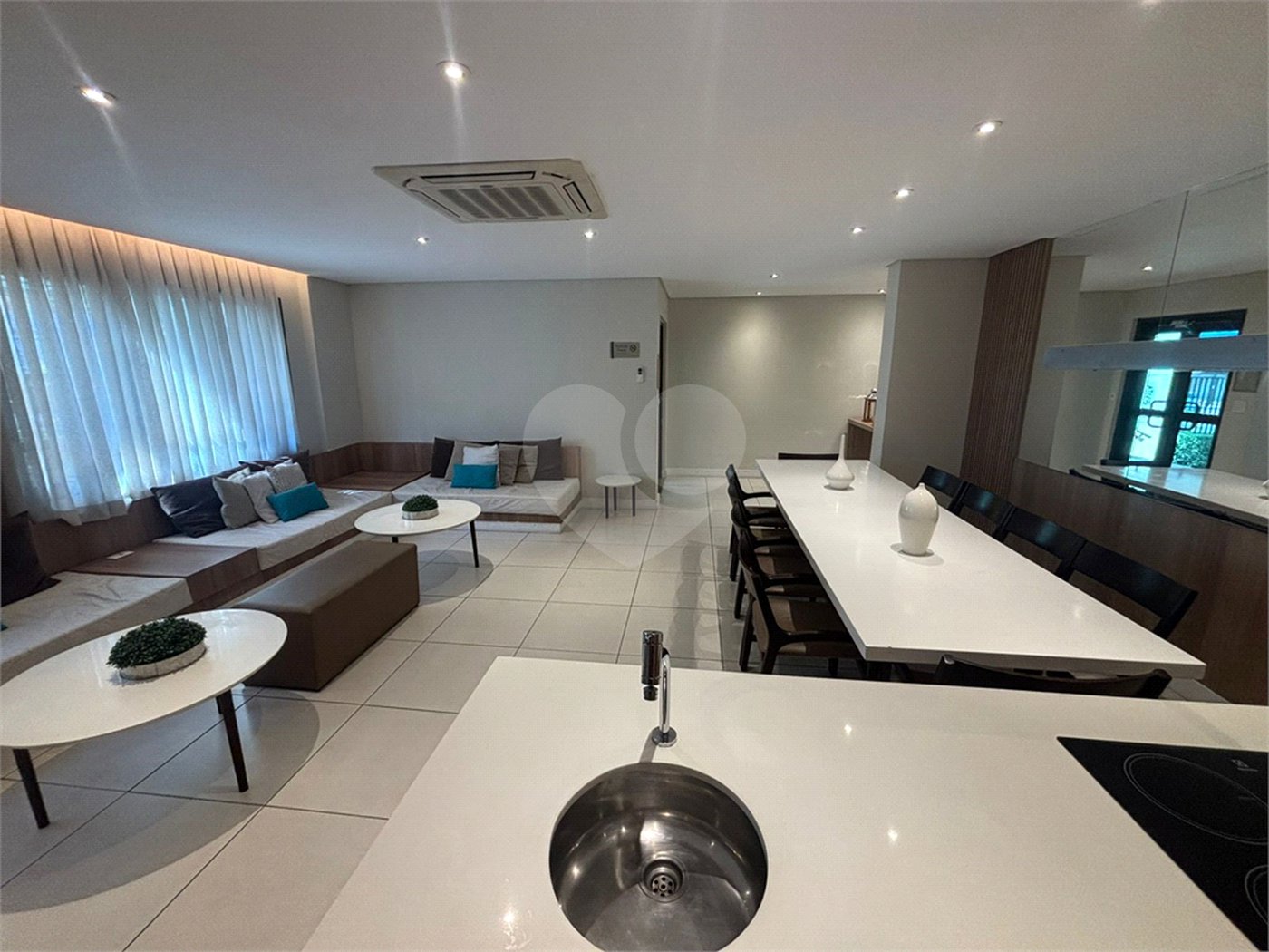 Apartamento à venda com 2 quartos, sendo 1 suíte, em Vila Isabel, Rio de Janeiro, RJ