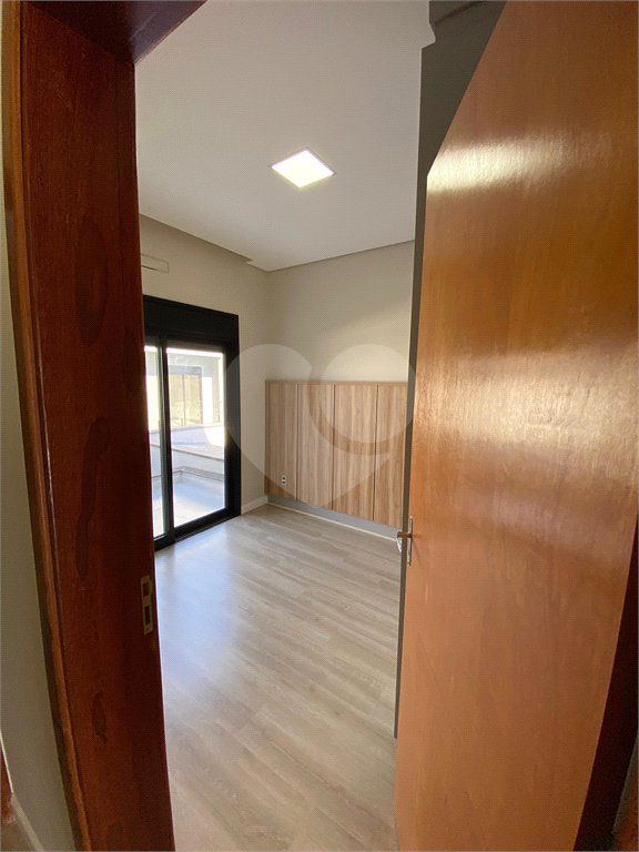 Casa à venda com 3 quartos, sendo 1 suíte, no condomínio Jardim Park Real, Indaiatuba - SP