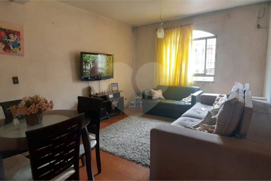 Sobrado à venda com 2 quartos em Tremembé, São Paulo, SP