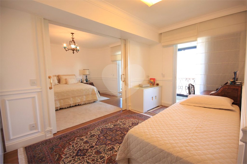 Apartamento à venda com 3 suítes em Alto da Boa Vista, São Paulo, SP